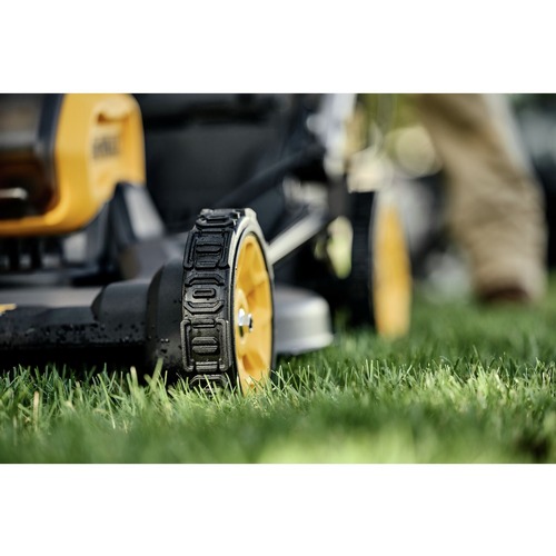 Dewalt 60V MAX Brushless Lithium-Ion Cordless Push Mower Kit with 2 Batteries (9 Ah) - DCMWP600X2