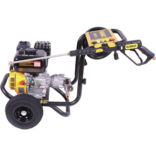 Dewalt DXPW3300S 3300 PSI 2.4 GPM Gas Cold Water Pressure Washer