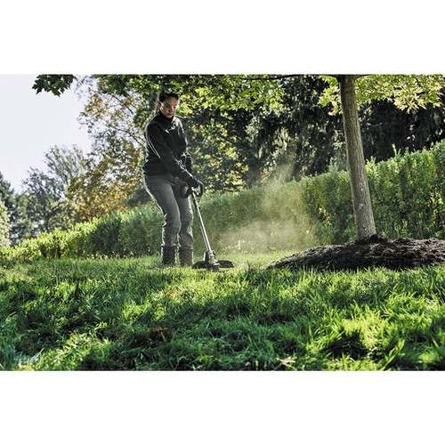 Dewalt 60V MAX FLEXVOLT Brushless Lithium-Ion 17 in. Cordless Attachment Capable String Trimmer and Blower Combo Kit (9 Ah) - DCKO266X1