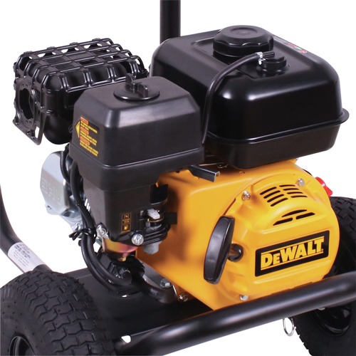 Dewalt DXPW3300S 3300 PSI 2.4 GPM Gas Cold Water Pressure Washer