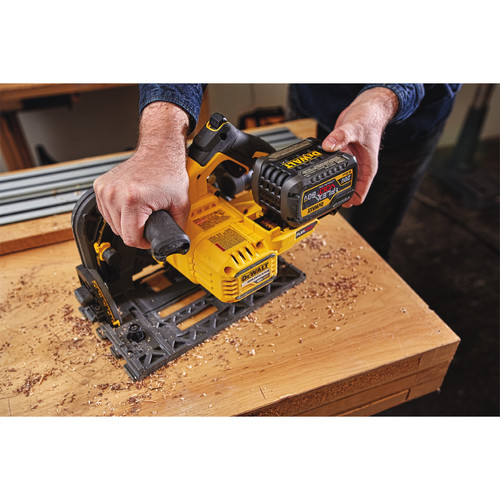 Dewalt DCS520T1 60V MAX FLEXVOLT Brushless 6-1/2 in. Cordless TrackSaw Kit with (1) 6Ah Battery and Charger