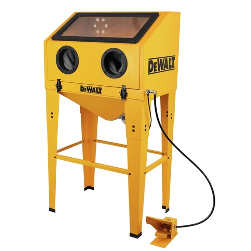 Dewalt 20 CFM @ 90 PSI Max Pressure 125 PSI Abrasive Blast Cabinet - DXCM009-0370