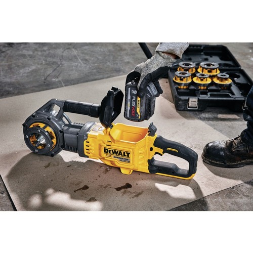 Dewalt 60V MAX FLEXVOLT Brushless Lithium-Ion Cordless Pipe Threader Kit with Die Heads and 2 Batteries (9 Ah) - DCE700X2K