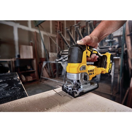 Dewalt 20V MAX XR Cordless Jig Saw (Tool Only) - DCS334B