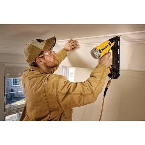 Factory Reconditioned Dewalt Precision Point 15-Gauge 2-1/2 in. DA Style Finish Nailer - DWFP72155R