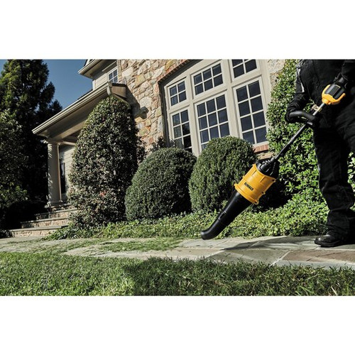 Dewalt 60V MAX FLEXVOLT Brushless Lithium-Ion 17 in. Cordless Attachment Capable String Trimmer and Blower Combo Kit (9 Ah) - DCKO266X1