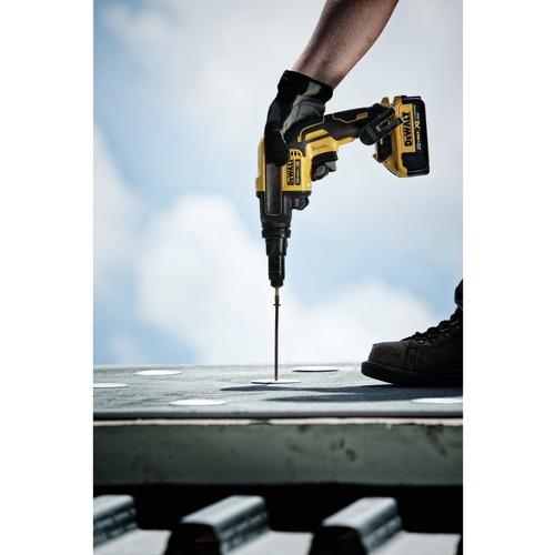Dewalt 20V MAX XR Brushless Lithium-Ion Cordless Versa-Clutch Adjustable Torque Screwgun (Tool Only) - DCF622B