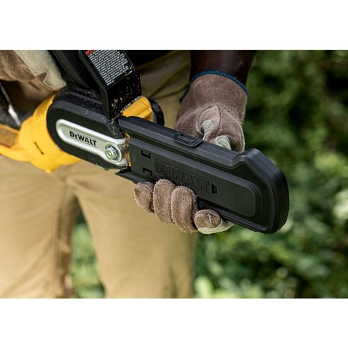 Dewalt 20V MAX Brushless Lithium-Ion 8 in. Cordless Pruning Chainsaw (Tool Only) - DCCS623B