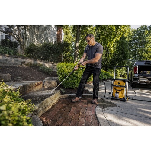 Dewalt 15 Amp 1.1 GPM 3000 PSI Brushless Cold Water Jobsite Corded Pressure Washer - DWPW3000