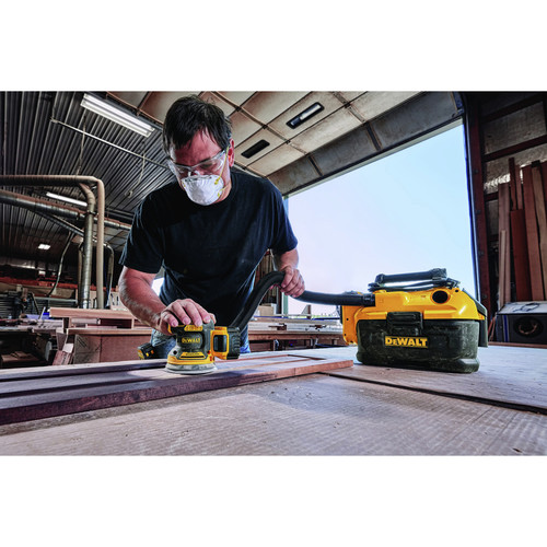 Factory Reconditioned Dewalt 20V MAX XR Brushless Variable-Speed Lithium-Ion 5 in. Random Orbital Sander (Tool Only) - DCW210BR