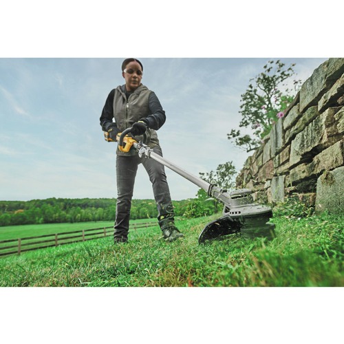 Factory Reconditioned Dewalt 20V MAX Lithium-Ion Cordless 14 in. Folding String Trimmer (Tool Only) - DCST922BR