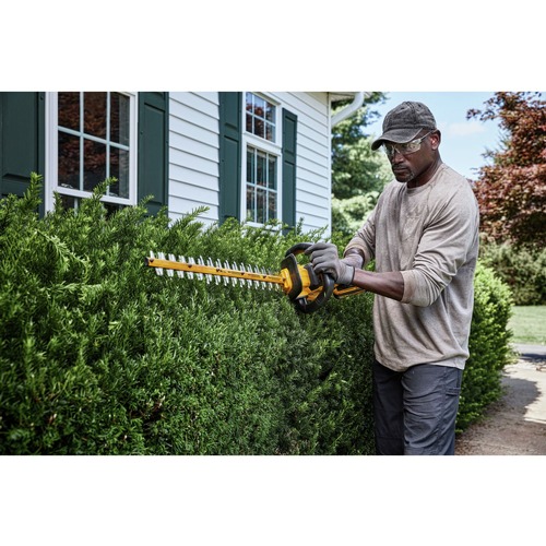 Dewalt DCHT870B 60V MAX Brushless Lithium-Ion 26 in. Cordless Hedge Trimmer (Tool Only)
