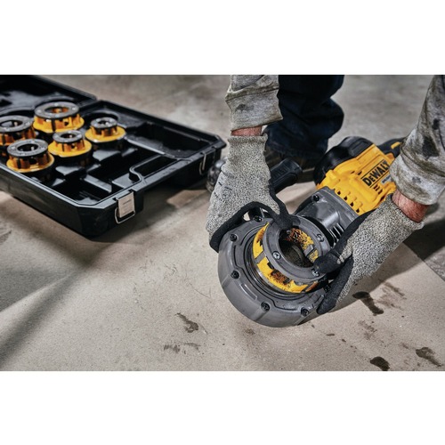 Dewalt 60V MAX FLEXVOLT Brushless Lithium-Ion Cordless Pipe Threader Kit with Die Heads and 2 Batteries (9 Ah) - DCE700X2K