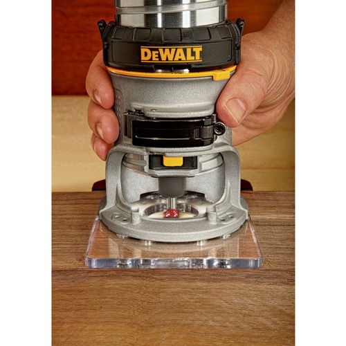Dewalt 110V 7 Amp 1-1/4 HP Variable Speed Max Torque Corded Compact Router - DWP611