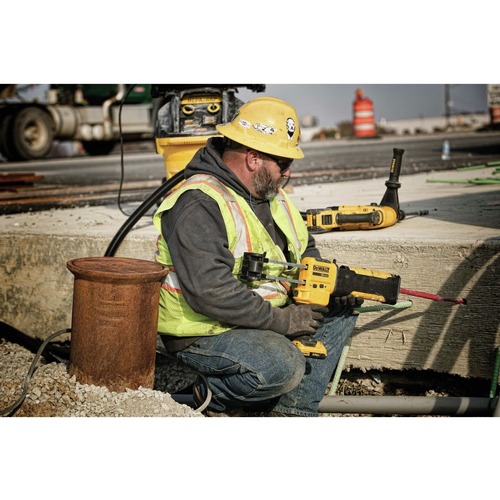 Dewalt 60V MAX Brushless Lithium-Ion Cordless 1-9/16 in. SDS MAX Combination Rotary Hammer Kit (9 Ah) - DCH481X2