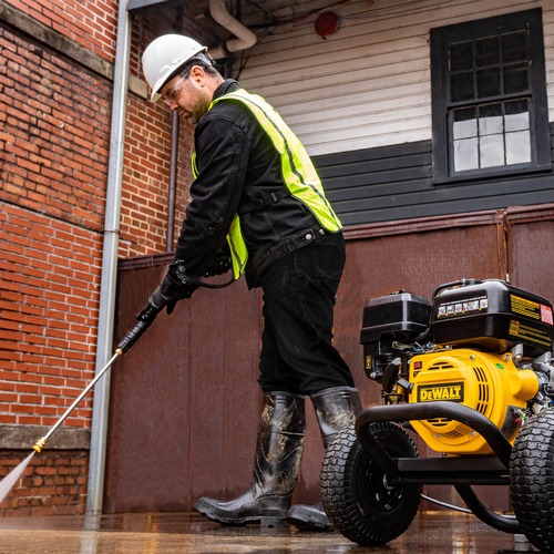 Dewalt 3400 PSI at 2.5 GPM Cold Water Gas Pressure Washer with Electric Start - 61110S