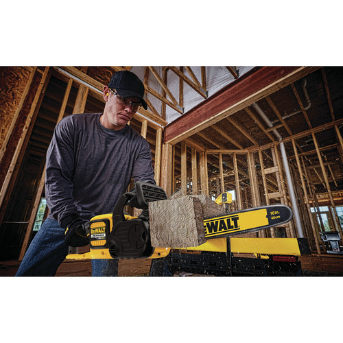 Factory Reconditioned Dewalt 60V MAX FLEXVOLT Brushless Lithium-Ion Cordless 16 in. Chainsaw (Tool Only) - DCCS670BR