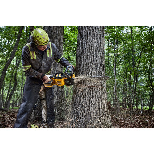 Dewalt 60V MAX Brushless Lithium-Ion 20 in. Cordless Chainsaw (Tool Only) - DCCS677B