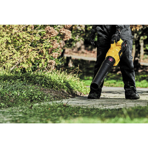 Dewalt DCBL772X1-DCCS670B 60V MAX FLEXVOLT Brushless Lithium-Ion Cordless Handheld Axial Blower and 16 in. Chainsaw Bundle (3 Ah)