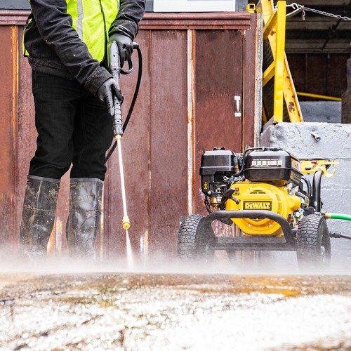 Dewalt 3400 PSI at 2.5 GPM Cold Water Gas Pressure Washer with Electric Start - 61110S