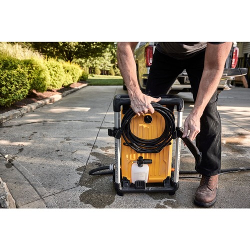 Dewalt 15 Amp 1.1 GPM 3000 PSI Brushless Cold Water Jobsite Corded Pressure Washer - DWPW3000