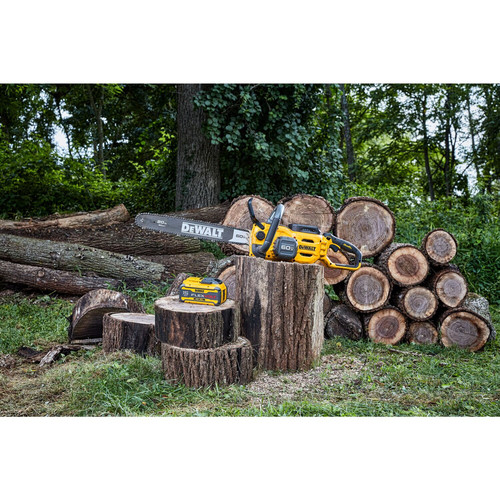 Dewalt 60V MAX Brushless Lithium-Ion 20 in. Cordless Chainsaw (Tool Only) - DCCS677B