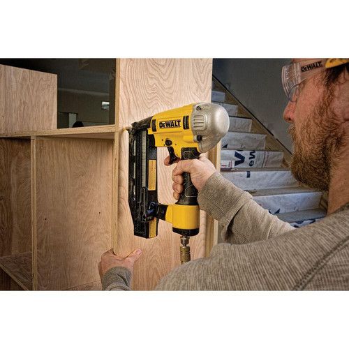 Factory Reconditioned Dewalt Precision Point 16-Gauge 2-1/2 in. Finish Nailer - DWFP71917R