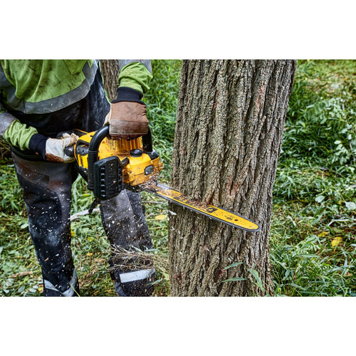 Dewalt 60V MAX Brushless Lithium-Ion 18 in. Cordless Chainsaw (Tool Only) - DCCS672B